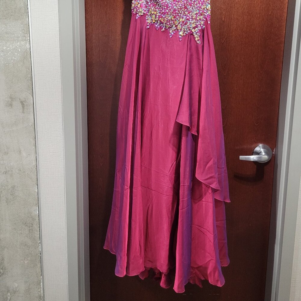Tiffany Designs 46942 Size 8 Red/Purple Prom Dress - Picture 3 of 9
